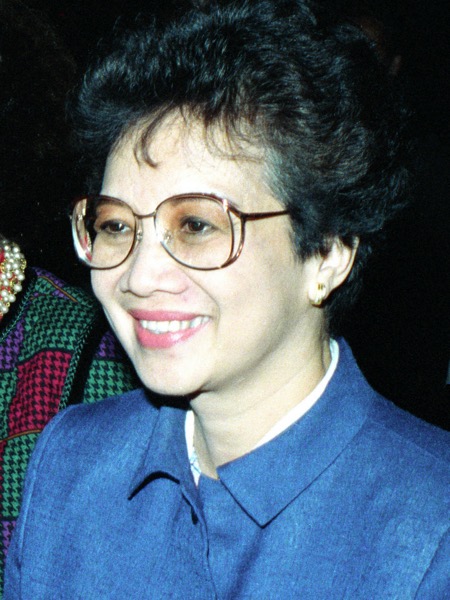 Foto potret Corazon Aquino