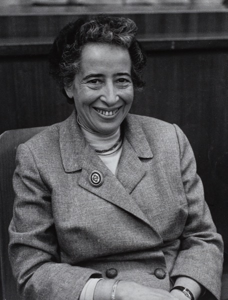 Foto potret Hannah Arendt